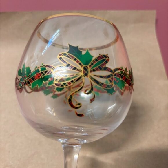 8 Pcs Long Stem Winter Holiday Berry Goblets, Golden Edge - Picture 8 of 10